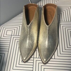 Seychelles Women's Metallic Gold Ankle Booties